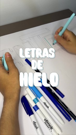 Letras creativas de hielo para tareas escolares