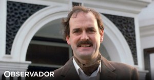 John Cleese, dos Monty Python: o melhor é rir até ao fim, o nosso e o dele