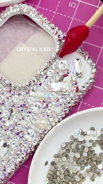 Stunning Crystal Designs for Unique Phone Cases
