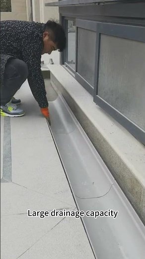 Convenient installation of courtyard drainage ditch and quick cleaning