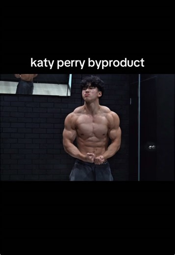 NEVER getting sick of this song @Breathedivinity code josh - DM me “COACH” for 1 on 1 no bs coaching - #gym #bodybuilding #aesthetics#gymmemes #muscle #physique #gymmotivation #natty