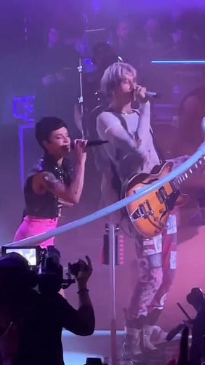 Halsey and MGK Singing 'Forget Me Too'