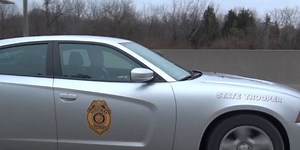 Kansas City man injured after rollover collision along I-70 exit ramp