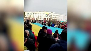 Russian forces take Chernobyl workers' town