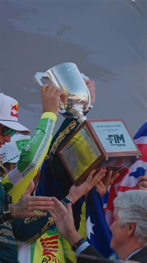 This is MXoN 🏆 Amazing weekend at @ironmanmx for the 2025 Monster Energy FIM Motocross of Nation 🏁 Can’t beat races like this‼️ 🎥 @filmguytom @ironmanmx @mxonusa @mxgp #MXoN | Racer X Illustrated