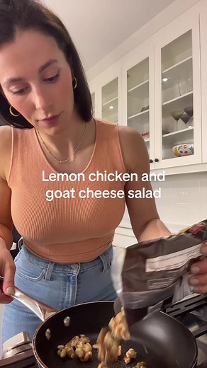 Delicious Lemon Chicken and Goat Cheese Salad Recipe