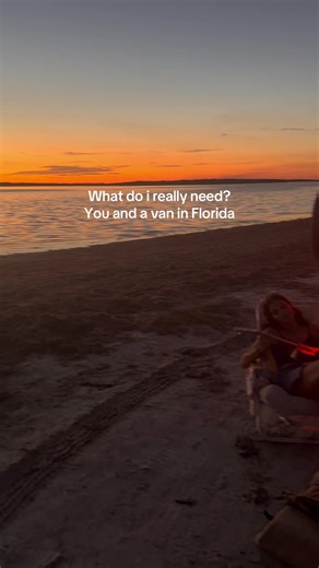 Take me to the night we met 﫶#vanlifetravel #vancommunity #vintagevan #vanlife | Florida Van Life Co. | Facebook
