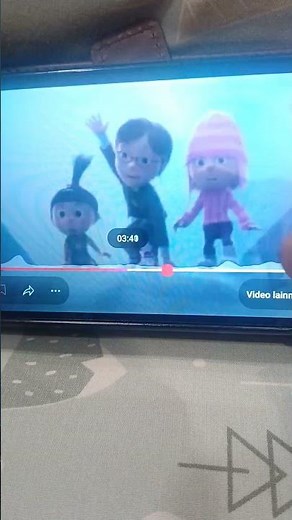 Despicable Me Gru defeats Vector