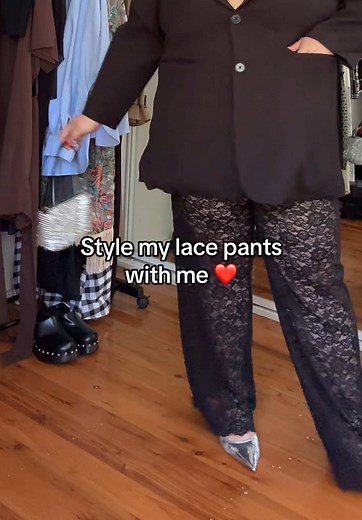 How to Style Lace Pants for Plus Size Fashion