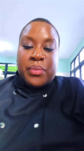 OPEN KITCHEN on Instagram: "Chagua wapi unataka kupata collagen yako and shut up. .yes .I said it. What is collagen what is gelatin how does it transform is it the same thing how does it work mwilini somaaaaaaa. Go do your research acheni uvivu. Any more negative comments block is my best friend napenda kumtumia all the time. You know me I don't care about likes and views and sijui followers I care about being authentic making money and serving the right people who need my service and product's