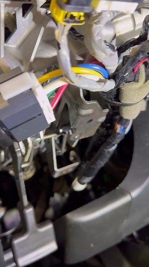 Honda CR-V 2014 Remote starter wiring information and fuse box information