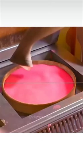 ANAMiiE... on Instagram: "🎬 Zootopia . . . Zootopia (2016) - The Disney Film That Built a Complete Animal Civilization Zootopia isn't just an animated buddy-cop adventure it's one of Disney's most ambitious world-building achievements. One amazing behind-the-scenes fact is that the filmmakers spent more than a year studying real animals, learning how different species run, communicate, show emotion, and react to danger. 533K 266 These tiny observations shaped Judy Hopps' curiosity, Nick Wilde's