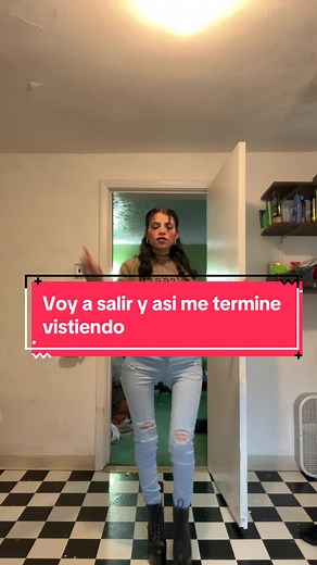 Magnetic🧲Latina (@deluna26)’s video of wide leg gap