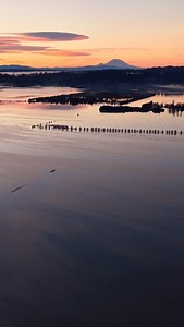 Sunrise this morning over the flooded Snohomish River Valley. Sobering to see.. #wawx #washington #flooding #flood #video 12-13-25 | Washington Weather Chasers