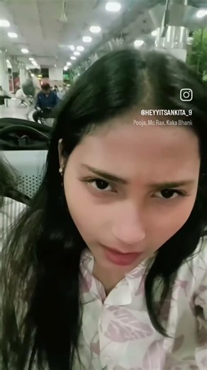 mai toh har jagaha camera 📸 leke suru ho jati hu 😂😉 #minivlog