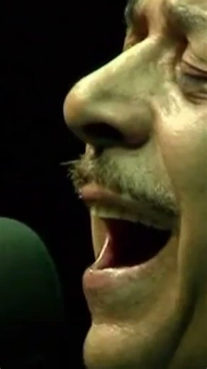 Neşet Ertaş - Çıkayım Dinek Dağı'na #shorts #liveconcert