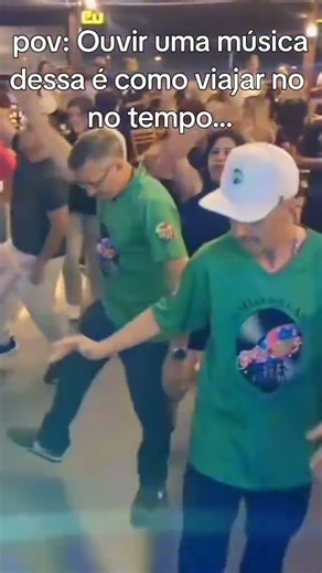 As melhores músicas para dançar! Sempre as antigas!