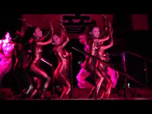 大画面で見たくなる 2012 金粉ショー