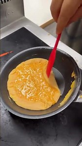 This omurice is egg artistry at its finest 🍳