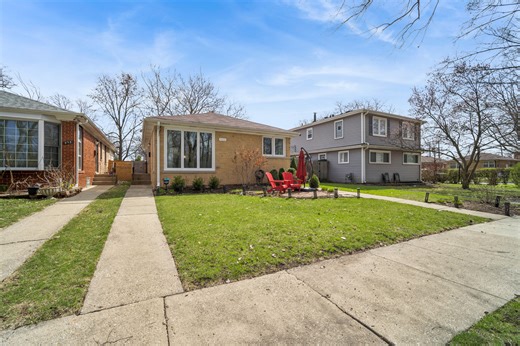 933 McDaniel Ave, Evanston, IL 60202 - MLS 12598494 - Coldwell Banker