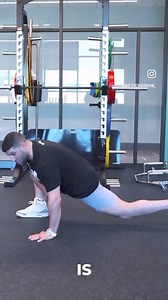 ⚡️Spiderman Stretch Everyone loves a good stretch for their hips. Let’s face it: it feels good. However, the application and set-up are really what bring a hip stretch to life. The best way to apply it, in my opinion, is for recovery purposes post-training session or post-competition. You can use the Spiderman Stretch to open up some flexibility in the anterior chain muscles (hip flexor and quadriceps) and promote hip joint mobility. You’re also going to benefit from some extra thoracic (mid) sp