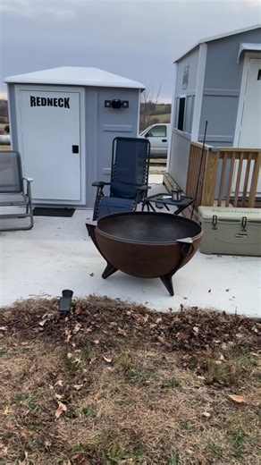 12K views · 135 reactions | Let’s take a quick tour of our other Redneck Hunting Blinds cabin. ️ #whitetailfreaks | Whitetail Freaks TV | Facebook