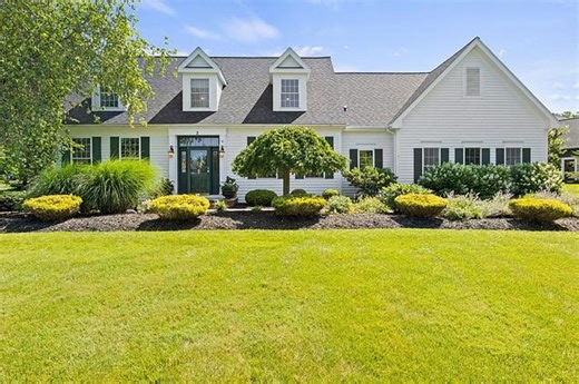 2 Esker Rise, Victor, NY 14564 | Estately 🧡 | MLS# R1667253