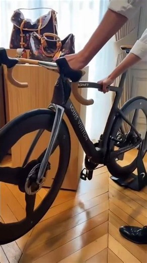 Pinarello LV😜 #cycling #cycliste #roadbike #roadcycling #cycle