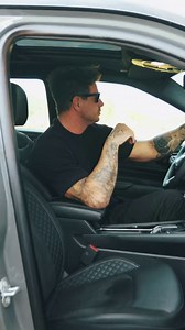 Com a performance, o espaço e tecnologia do Jeep Commander, a aventura nunca termina. Esse é o real DNA off-road | Jeep | Brasil