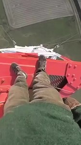 3.3K views · 17 reactions | L'un des métier les plus simple mais plus risqué au monde. #extreme #jobs | Ingénieur Fabrice Yakam | Facebook