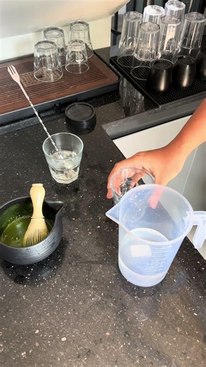 (AVX Label #26) Matcha với dừa tươi