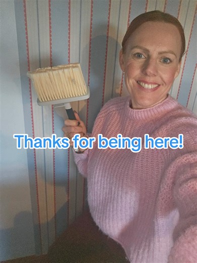 W E L C O M E T O M Y P A G E POV: You're a homeowner who wants to learn how to create a beautiful home on a budget and you found my page (Hi 👋) Stay for the upcycles, the home decor hacks, decorating tips, the easy DIY tutorials, thrift finds and a random love of roses! Thanks for being here 🫶🏻 Follow for more 🩷 #budgetdiy #thriftstorefinds #Secondhandfurniture #upcyclingfurniture