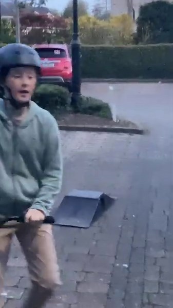 How to ride a ramp on a scooter for beginners