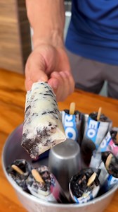 45K views · 1.1K reactions | Make Oreo Popsicles for the kids, everyone will love this recipe! | I'm Diego | Facebook