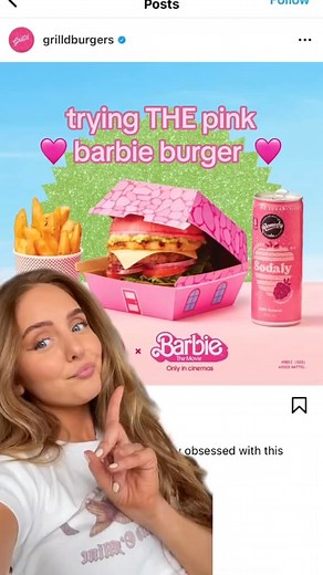 trying the pink 🩷 barbie burger 🩷 because my whole timeline is Margot Robbie and im excited about the barbie | Sarah Daily