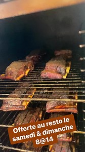 Poutine Short rib de bœuf 🐂#Poutine #poutinefries #boeuf #shortribs #cheesecurds #foodporn #montreal #lanaudiere #sauceauxpoivre | Cuisine Du Domaine par SDD