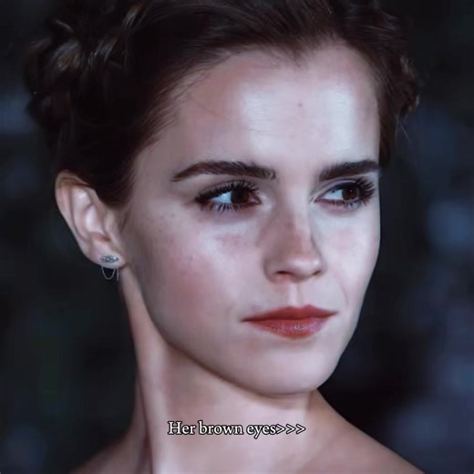 Deep eyes. #emmawatson #emmawatsononelove