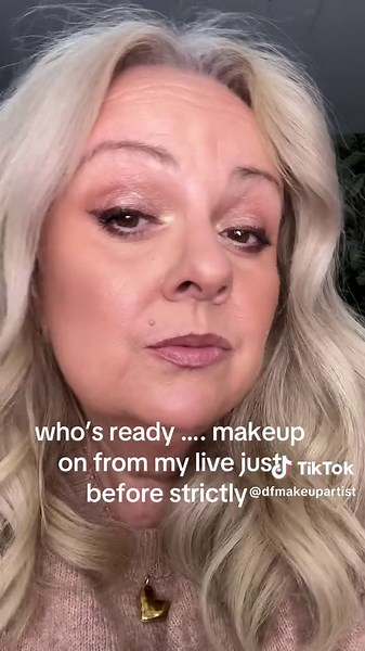 Live Makeup Tutorial for Mature Skin Before Strictly