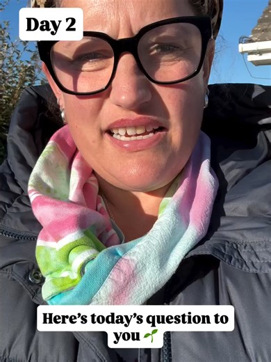 Now that you know what your child’s passion is, this is the seed and engine for a powerful learning experience. From here learners have huge potential as long as they get the right support and structure. What does that support and structure look like for you? 👉Join us to find out more in the webinar on January 9th. Sign up link is in our bio 🌍 #worldschooling #homeschooling #globaleducation #learningisfun #experientiallearning #FutureOfLearning #GlobalLearning #LearningBeyondTheClassroom #Pers