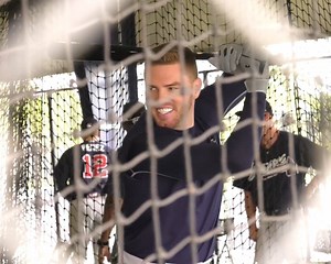 Atlanta Braves star Freddie Freeman’s first cage work of spring.⁣ ⁣⁣ ⁣Welcome back, No. 5. | FanDuel Sports Network South