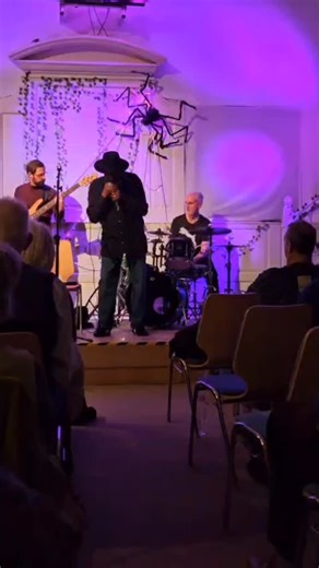 #bluesrock #bluesmusician #harmonicasolo #blues #harmonicaplayer #bluesmusic #livemusic #bbking ### ill ilminster art Center | Johnny Mars