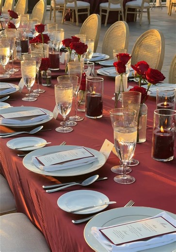 A Classy Valentine's Day Wedding Celebration