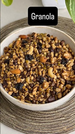 Healthy Homemade Chocolate Granola | Crispy Granola Recipe | No Preservatives | Easy Breakfast