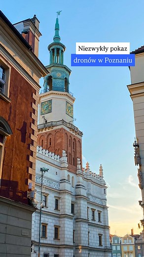 Niesamowity pokaz dronów w Poznaniu nad Maltą 😍 👉 Aquafresh w wielkim stylu prezentuje swoją nową linię produktów - WHITE RENEW o działaniu wybielającym 🦷 To najlepsza formuła wybielająca Aquafresh, która zapewnia do 3x skuteczniejsze usuwanie przebarwień*! ” 🔥 Aktualnie trwa wyjątkowa promocja w Rossmannie. *przy regularnym stosowaniu, w porównaniu do Aquafresh Fresh & Minty. Reklama Aquafresh #poznań #poznan #wielkopolska #podróże #drony #dronpoznań #aquafresh #podróżowanie #podróż #wakacj