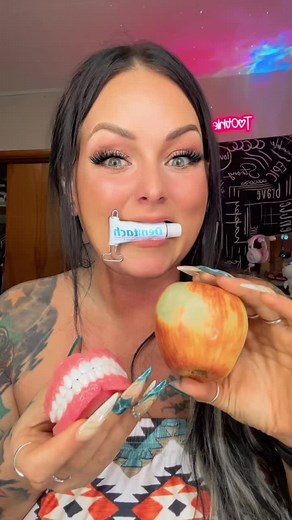 Replying to @Meggan the best ive found #denttach @Denttach #dentures #denturegang #dentureconfidence #dentureproducts #product #tiktokshop #confidence #teeth #teethtok #teethcare #toothless #To0thlessQueen #queen #denturesatayoungage #denturestuff #smile #denturesmile #denturesvsfood #food #eating #eatingwithdentures #noteeth #foodwelove #loveyourself #tts #deals #tiktokshopsummerdeals #tiktokshop