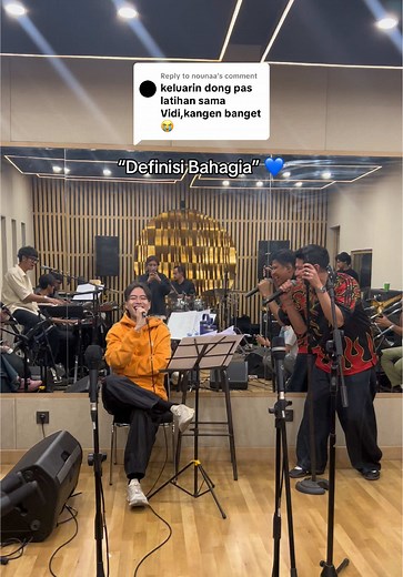 Replying to @nounaa Gak kerasa konser laleilmanino & friends udah setengah bulan yang lalu🥹🫶 #laleilmanino #LINandFriends #vidi