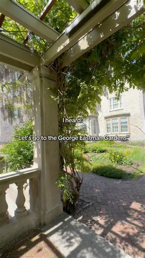 Did you know that the historic gardens at the George Eastman Museum have been preserved and restored to most closely replicate what the gardens looked like in Eastman’s time? These efforts make taking a stroll through the gardens feel like stepping back in time, and now through September, three of the gardens on the estate are open for guided and self-guided tours, summertime concerts, and special events. These gardens are📍The Schuyler C. Townson Terrace Garden: Designed between 1902 and 1904, 