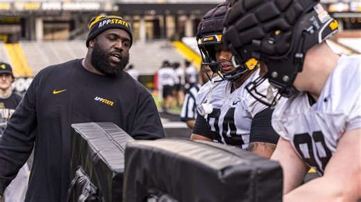 2K views · 80 reactions | 헥헢헖헞 헧헔헟헞: Keith Jones Jr. ️ Catching up with our new defensive line coach, who spent the last two seasons on staff with the New England Patriots. #GoApp | App State Football | Facebook