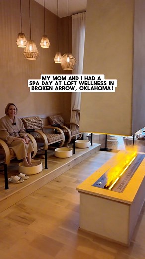 My mom and I had a spa day at the wonderful Loft Wellness in Broken Arrow, Oklahoma! My mom had the Milbon Gold Head Spa and I had a lash lift and tint! Loft Wellness is offering a November special of 15% off any lash service over $100. In addition, starting on Black Friday when you buy a gift certificate over $150 you will get 10% off! #loftwellness #brokenarrow #tulsaoklahoma #tulsaspa | Mary Hatheway