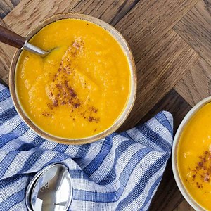 8.1K views · 12 reactions | RECIPE: https://www.rachelcooks.com/kabocha-squash-soup/ Savor the sweet tang of apple cider along with just a hint of warm ginger and cinnamon in this creamy and delicious kabocha squash soup. | Rachel Cooks | Facebook